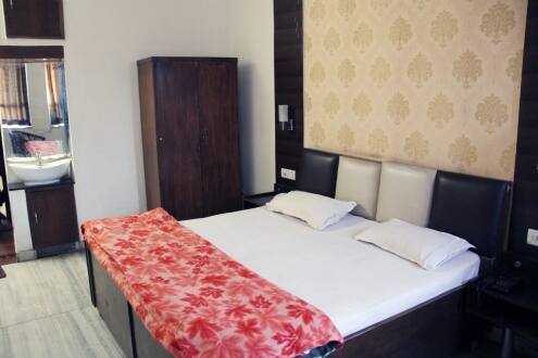 Hotel Bombay Palace, Chandigarh 3